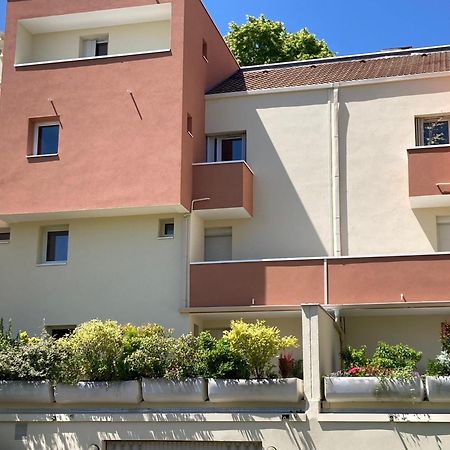 Chambre Chez L'Habitant Noisiel Exteriör bild